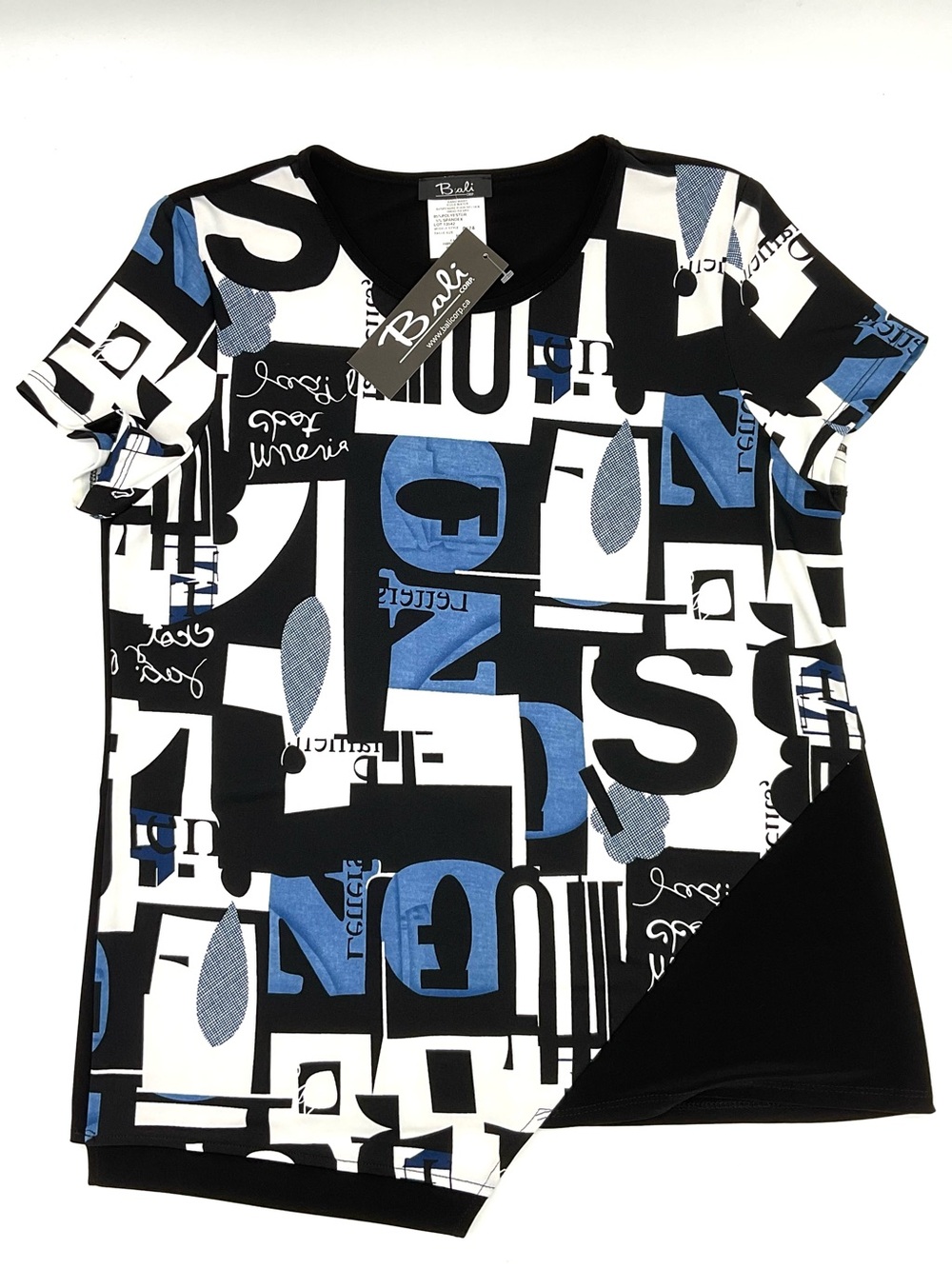 NWT Bali Black White & Blue Graphic Short Sleeve Top